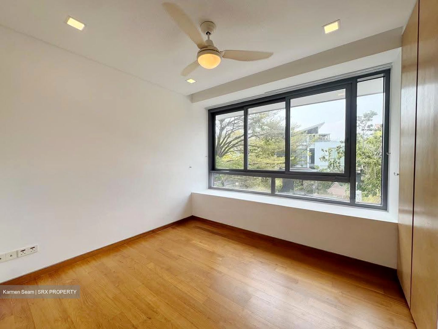 Ocean 8 (D4), Terrace #607411941